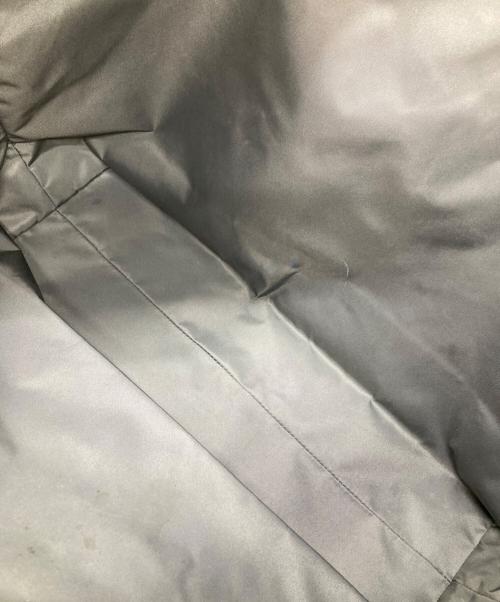 BOTTEGA VENETA（ボッテガベネタ）BOTTEGA VENETA (ボッテガベネタ) イントレチャート柄ナイロントートバッグ グレーの古着・服飾アイテム