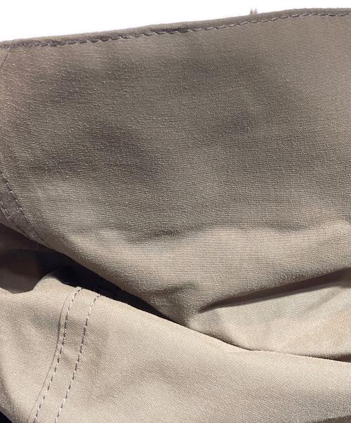 THE NORTH FACE（ザ ノース フェイス）THE NORTH FACE (ザ ノース フェイス) GORE-TEX MOUNTAIN DOWN JACKET オリーブ サイズ:Sの古着・服飾アイテム