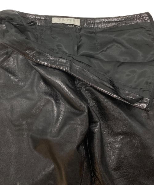 MIU MIU（ミュウミュウ）MIU MIU (ミュウミュウ) レザーパンツ ブラック サイズ:40の古着・服飾アイテム