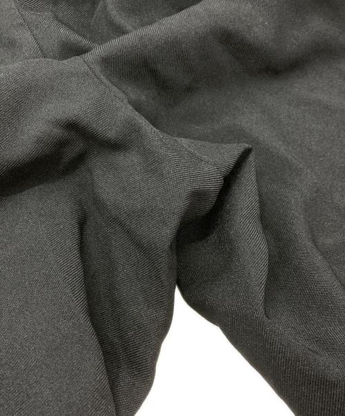 COMME des GARCONS HOMME PLUS（コムデギャルソンオムプリュス）COMME des GARCONS HOMME PLUS (コムデギャルソンオムプリュス) ポリエステル縮絨アシメサスペンダーショーツ ブラック サイズ:Ｌの古着・服飾アイテム