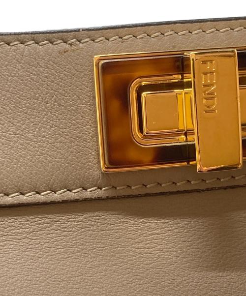 FENDI（フェンディ）FENDI (フェンディ) ピーカブーISee Uスモールバッグ グレー サイズ:不明の古着・服飾アイテム