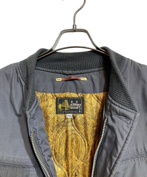 DERBY OF SAN FRANCISCO（ダービーオブサンフランシスコ）DERBY OF SAN FRANCISCO (ダービーオブサンフランシスコ) パデットダービージャケット グレー サイズ:2XLの古着・服飾アイテム