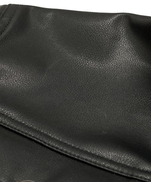 LEVI'S（リーバイス）LEVI'S (リーバイス) JAPAN LIMITED LEATHER TRUCKER JACKET ブラック サイズ:Ｍの古着・服飾アイテム