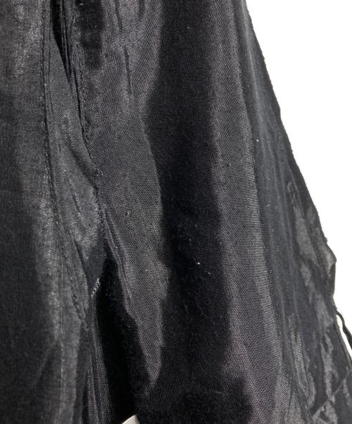 crinkle crinkle crinkle（クリンクル クリンクル クリンクル）crinkle crinkle crinkle (クリンクル クリンクル クリンクル) frill rayon shantung vest/フリルレーヨンシャンタンベスト ブラック サイズ:Fの古着・服飾アイテム