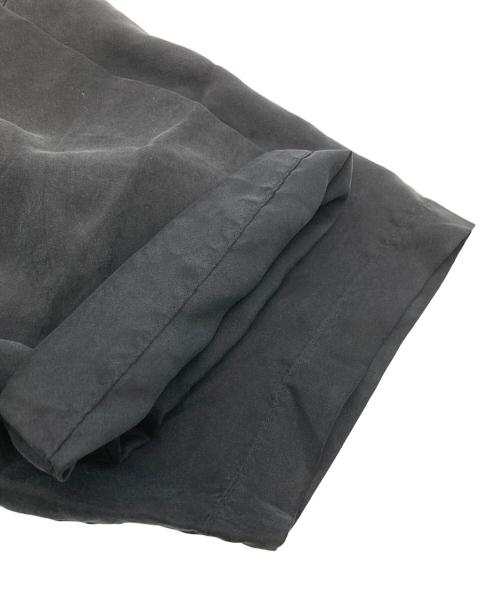 SUPREME（シュプリーム）SUPREME (シュプリーム) S/Sシルクシャツ ブラック サイズ:	SIZE Mの古着・服飾アイテム