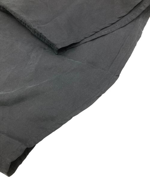 SUPREME（シュプリーム）SUPREME (シュプリーム) S/Sシルクシャツ ブラック サイズ:	SIZE Mの古着・服飾アイテム