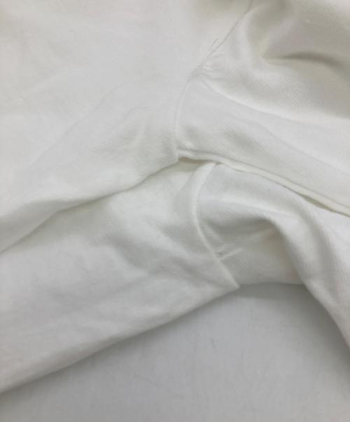 A BATHING APE（アベイシングエイプ）A BATHING APE (アベイシングエイプ) BABY MILO TEE ホワイト サイズ:	SIZE Lの古着・服飾アイテム