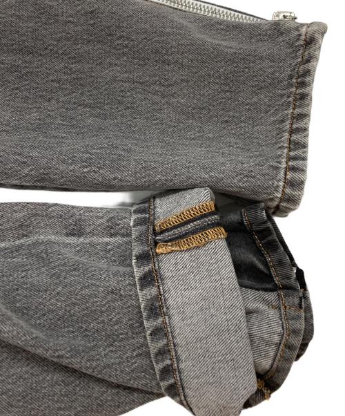 DIESEL（ディーゼル）DIESEL (ディーゼル) Straight Zip Jeans/ストレートジップジーンズ グレー サイズ:26の古着・服飾アイテム