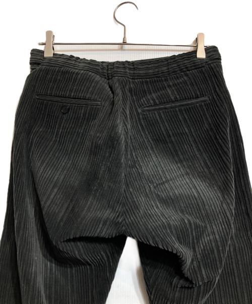 COMME des GARCONS HOMME PLUS（コムデギャルソンオムプリュス）COMME des GARCONS HOMME PLUS (コムデギャルソンオムプリュス) サイドアジャストコーデュロイパンツ ブラック サイズ:Mの古着・服飾アイテム