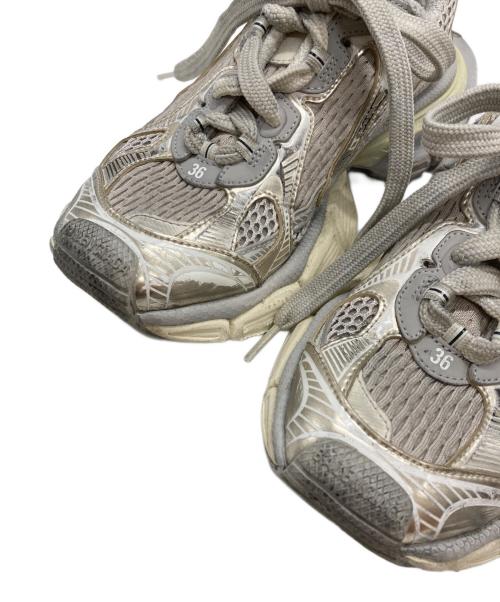 BALENCIAGA（バレンシアガ）BALENCIAGA (バレンシアガ) 3XLスニーカー ベージュ×シルバー サイズ:36の古着・服飾アイテム