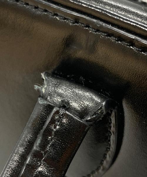 TOUT Y EST（トゥティエ）TOUT Y EST (トゥティエ) ロケバッグ ブラックの古着・服飾アイテム