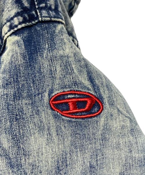 DIESEL（ディーゼル）DIESEL (ディーゼル) W-AVESデニムダウンジャケット インディゴ サイズ:36の古着・服飾アイテム