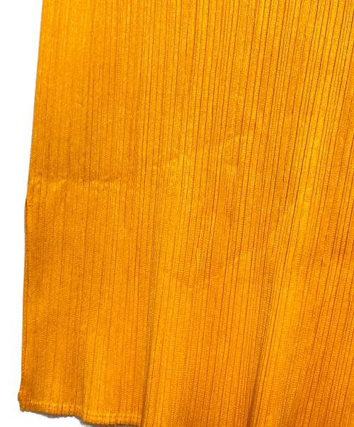 PLEATS PLEASE（プリーツプリーズ）PLEATS PLEASE (プリーツプリーズ) ボトルネックノースリーブプリーツカットソー/Sleeveless pleated mock neck top オレンジ サイズ:Fの古着・服飾アイテム