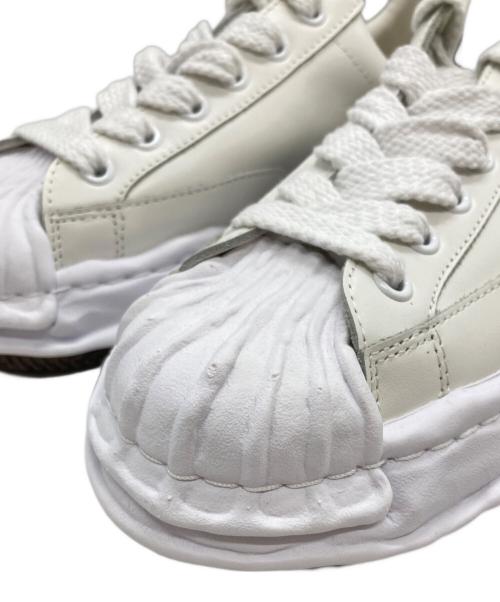 Maison MIHARA YASUHIRO（メゾン ミハラ ヤスヒロ）Maison MIHARA YASUHIRO (メゾン ミハラ ヤスヒロ) BLAKEYスニーカー ホワイト サイズ:42の古着・服飾アイテム