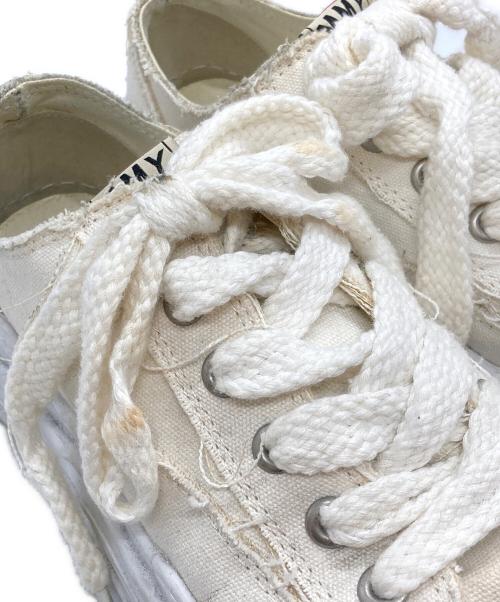 Maison MIHARA YASUHIRO（メゾン ミハラ ヤスヒロ）Maison MIHARA YASUHIRO (メゾン ミハラ ヤスヒロ) HANKスニーカー アイボリー サイズ:41の古着・服飾アイテム