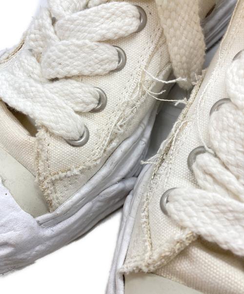 Maison MIHARA YASUHIRO（メゾン ミハラ ヤスヒロ）Maison MIHARA YASUHIRO (メゾン ミハラ ヤスヒロ) HANKスニーカー アイボリー サイズ:41の古着・服飾アイテム