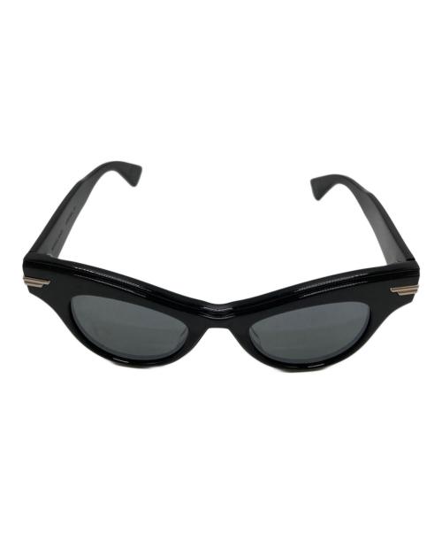 BOTTEGA VENETA（ボッテガベネタ）BOTTEGA VENETA (ボッテガベネタ) Cat Eye Sunglasses ブラック サイズ:47□22-145の古着・服飾アイテム