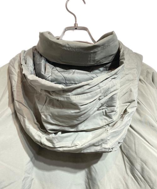 ECWCS（エクワックス）ECWCS (エクワックス) GEN3 LEVEL7 PARKA グレー サイズ:Mの古着・服飾アイテム