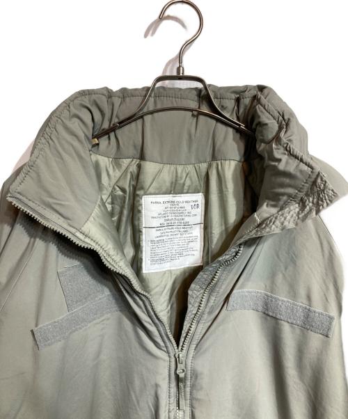 ECWCS（エクワックス）ECWCS (エクワックス) GEN3 LEVEL7 PARKA グレー サイズ:Ｍの古着・服飾アイテム