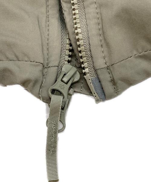 ECWCS（エクワックス）ECWCS (エクワックス) GEN3 LEVEL7 PARKA グレー サイズ:Ｍの古着・服飾アイテム