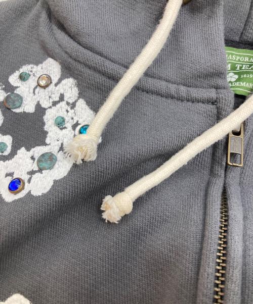 Denim Tears（デニムティアーズ）Denim Tears (デニムティアーズ) Rhinestone Cotton Zip Hoodie （ラインストーンコットンジップアップフ―ディ―） グレー サイズ:Sの古着・服飾アイテム