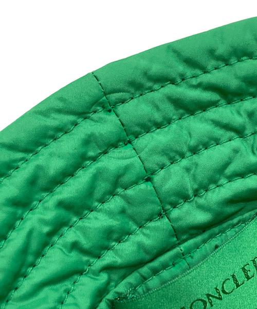 MONCLER（モンクレール）MONCLER (モンクレール) リバーシブルバケットハット ブラック×グリーン サイズ:XLの古着・服飾アイテム