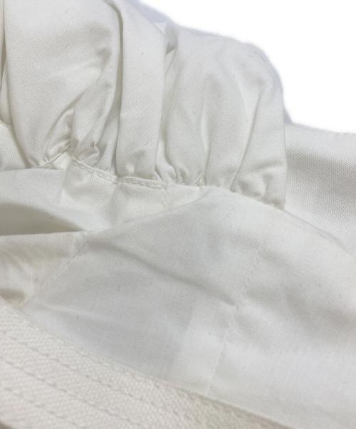 jacquemus（ジャックムス）jacquemus (ジャックムス) Puffy Sleeve Crop Top/パフスリーブクロップトップ ホワイト サイズ:36の古着・服飾アイテム