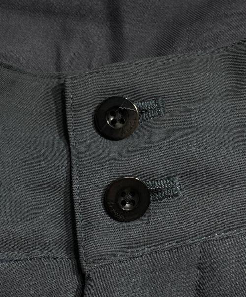 IRENISA（イレニサ）IRENISA (イレニサ) TWO TUCKS WIDE SHORTS/2タックワイドショーツ グレー サイズ:2の古着・服飾アイテム