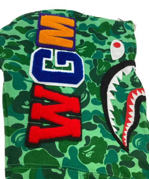 A BATHING APE（ア ベイシング エイプ）A BATHING APE (ア ベイシング エイプ) Shark Full Zip グリーン サイズ:Sの古着・服飾アイテム
