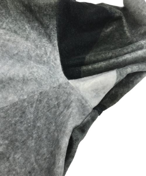 SUPREME（シュプリーム）Supreme (シュプリーム) Geo Velour Track Jacket グレー サイズ:Mの古着・服飾アイテム