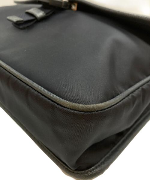 PRADA（プラダ）PRADA (プラダ) ロゴナイロンショルダーバッグ ネイビーの古着・服飾アイテム