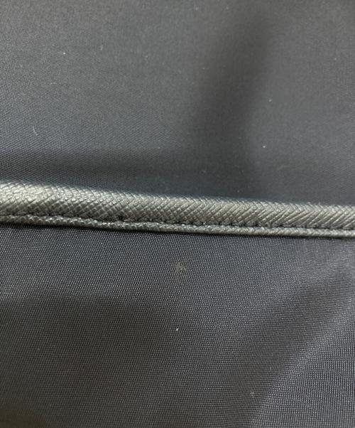 PRADA（プラダ）PRADA (プラダ) ロゴナイロンショルダーバッグ ネイビーの古着・服飾アイテム