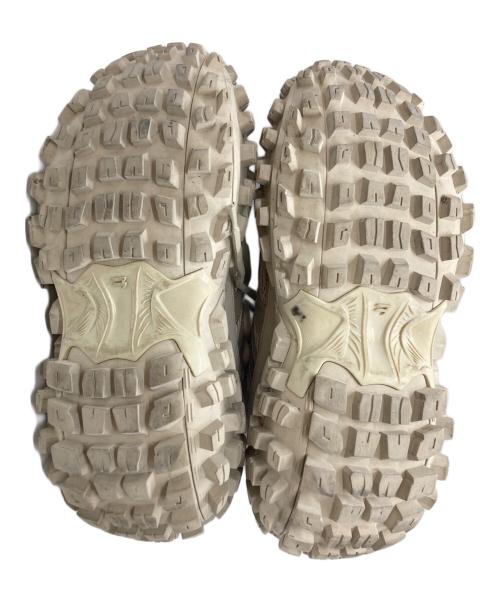 BALENCIAGA（バレンシアガ）BALENCIAGA (バレンシアガ) DEFENDER/BOUNCER SNEAKER/ディフェンダー バウンサースニーカー ベージュ サイズ:41の古着・服飾アイテム