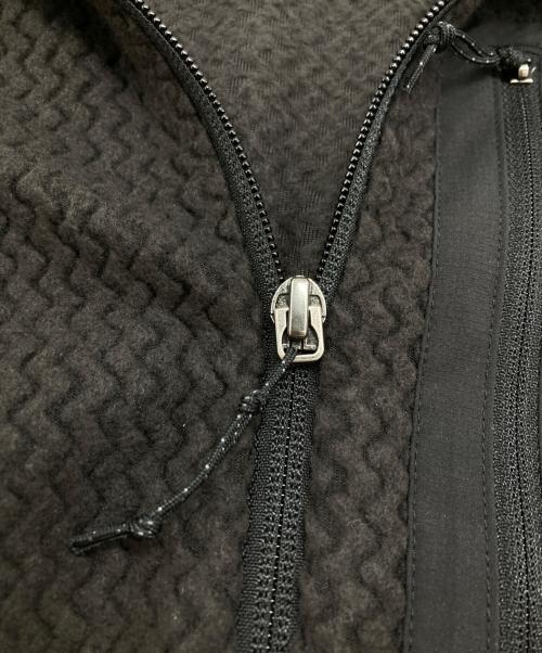 Patagonia（パタゴニア）Patagonia (パタゴニア) R1 AIR JACKET/R1 エアジャケット ブラック サイズ:ＸＬの古着・服飾アイテム