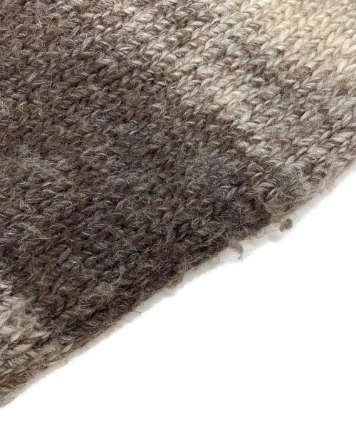 RAF SIMONS（ラフシモンズ）RAF SIMONS (ラフシモンズ) Striped Roundneck Sweater With Polaroids/ストライプドラウンドネックセーターウィズポラロイズ ブラウン サイズ:Lの古着・服飾アイテム