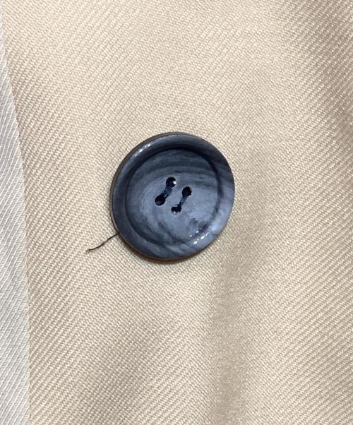 AMI Alexandre Mattiussi（アミアレクサンドルマテュッシ）AMI Alexandre Mattiussi (アミアレクサンドルマテュッシ) DOUBLE BREASTED OVERSIZED JACKET/ダブルブレステッドオーバーサイズドジャケット ベージュ サイズ:46の古着・服飾アイテム