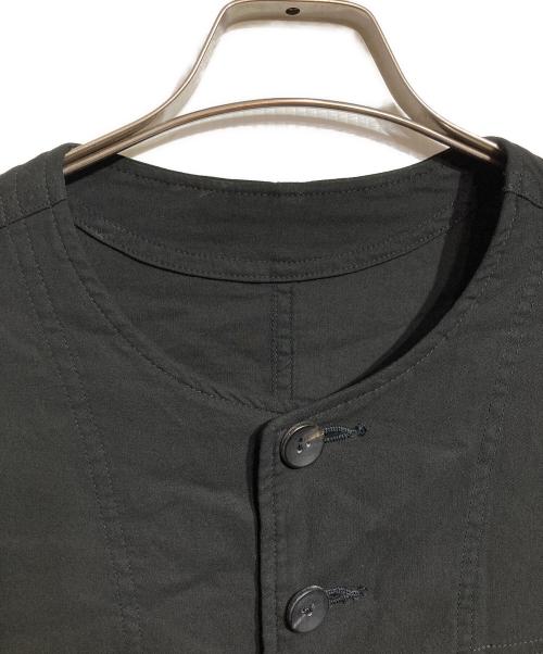 THE VIRIDI-ANNE（ヴィリジアン）THE VIRIDI-ANNE (ヴィリジアン) 強撚コットンノーカラージャケット/High-twist cotton collarless jacket ブラック サイズ:34の古着・服飾アイテム