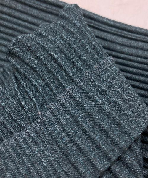 HOMME PLISSE ISSEY MIYAKE（オム プリッセ イッセイ ミヤケ）HOMME PLISSE ISSEY MIYAKE (オム プリッセ イッセイ ミヤケ) WOOL LIKE LIGHTプリーツパンツ/ウールライクライト ブルー サイズ:3の古着・服飾アイテム