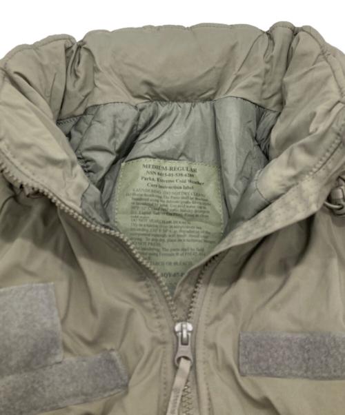 ECWCS（エクワックス）ECWCS (エクワックス) GEN3 level7 ハッピージャケット/レベル7 グレー サイズ:SIZE M-Rの古着・服飾アイテム