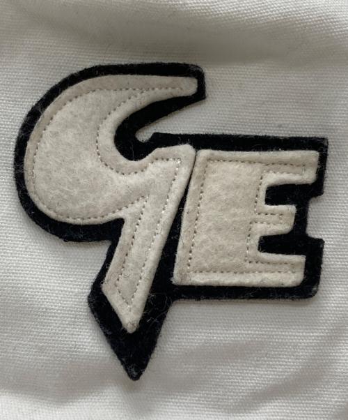 GOODENOUGH（グッドイナフ）GOODENOUGH (グッドイナフ) フェルトロゴキャップ ホワイトの古着・服飾アイテム