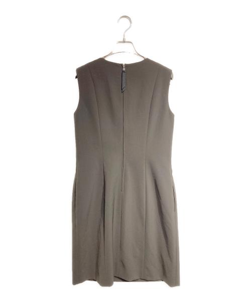 FOXEY NEWYORK（フォクシーニューヨーク）FOXEY NEWYORK (フォクシーニューヨーク) ノースリーブワンピース ブラウン サイズ:40の古着・服飾アイテム
