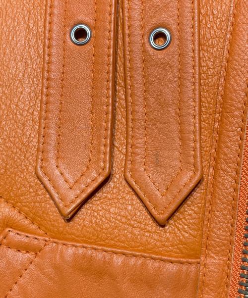 AVIREX（アヴィレックス）AVIREX (アヴィレックス) B-3フライトジャケット/レザージャケット オレンジ サイズ:Mの古着・服飾アイテム