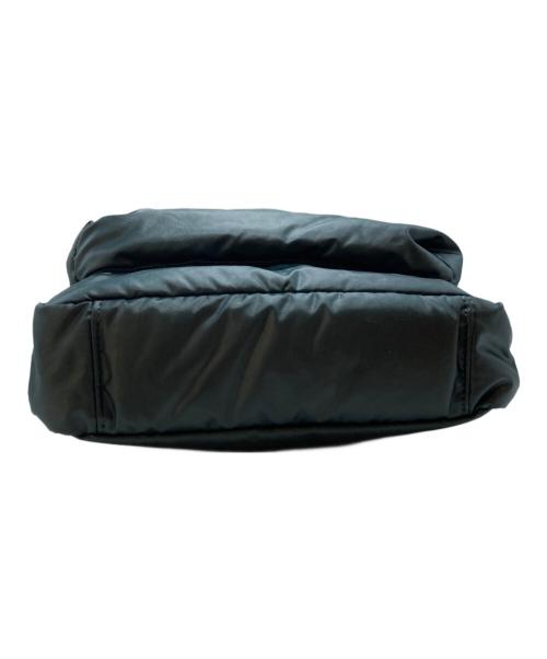 YOKE（ヨーク）YOKE (ヨーク) Half Helmet Bag グリーンの古着・服飾アイテム