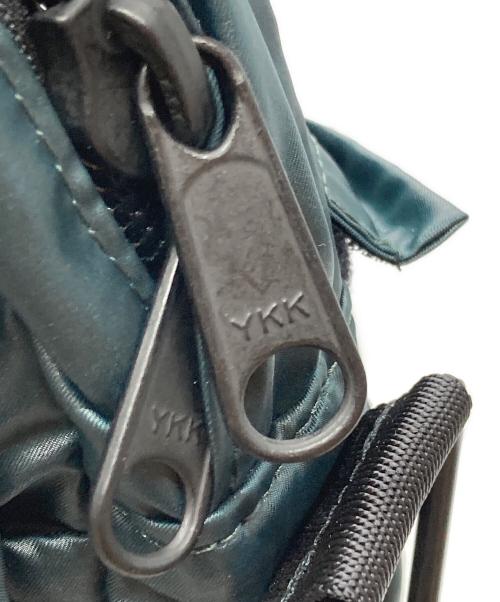 YOKE（ヨーク）YOKE (ヨーク) Half Helmet Bag グリーンの古着・服飾アイテム