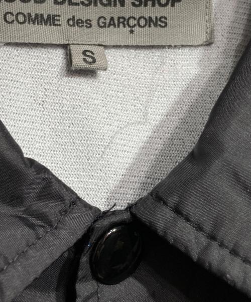 GOOD DESIGN SHOP COMME des GARCONS（グッドデザインショップ コムデギャルソン）GOOD DESIGN SHOP COMME des GARCONS (グッドデザインショップ コムデギャルソン) コーチジャケット/COACH JACKET  ブラック サイズ:Sの古着・服飾アイテム