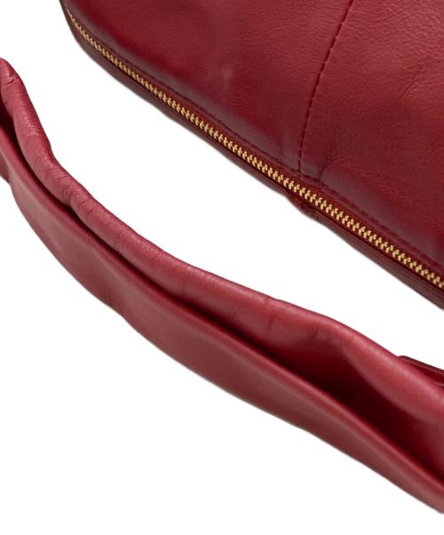 BOTTEGA VENETA（ボッテガベネタ）BOTTEGA VENETA (ボッテガベネタ) ダブルノットレザーワンショルダーバッグ レッドの古着・服飾アイテム