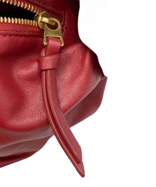 BOTTEGA VENETA（ボッテガベネタ）BOTTEGA VENETA (ボッテガベネタ) ダブルノットレザーワンショルダーバッグ レッドの古着・服飾アイテム