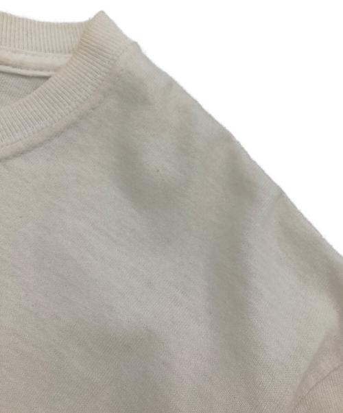 UNDEFEATED（アンディフィーテッド）UNDEFEATED (アンディフィーテッド) VERDY (ヴェルディ) コラボプリントTシャツ ホワイト サイズ:Mの古着・服飾アイテム