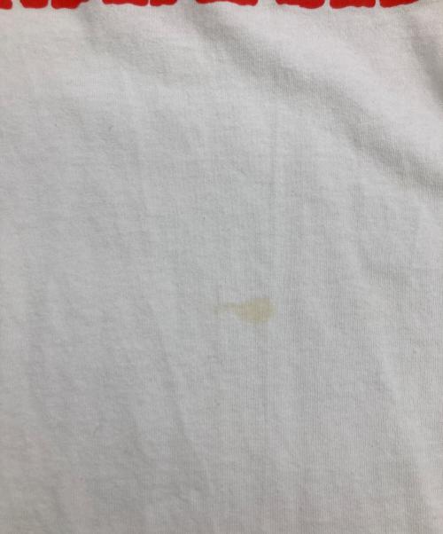 UNDEFEATED（アンディフィーテッド）UNDEFEATED (アンディフィーテッド) VERDY (ヴェルディ) コラボプリントTシャツ ホワイト サイズ:Mの古着・服飾アイテム