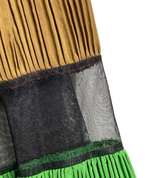 TOGA PULLA（トーガ プルラ）TOGA PULLA (トーガ プルラ) Polyester taffeta skirt/ポリエステルタフタスカート ブラウン×グリーン サイズ:36の古着・服飾アイテム